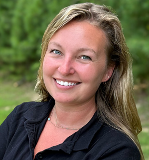 ریچل ہارلی، سالٹ واٹر کاؤگرل